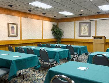 Ramada Speedway Daytona Hotel Daytona Beach Exterior photo